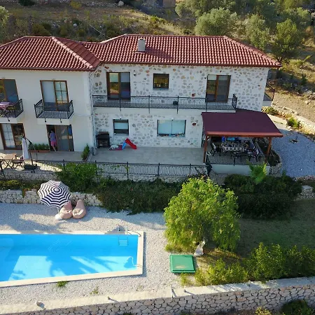 Meyveli Ev * Karadere (Aegean)